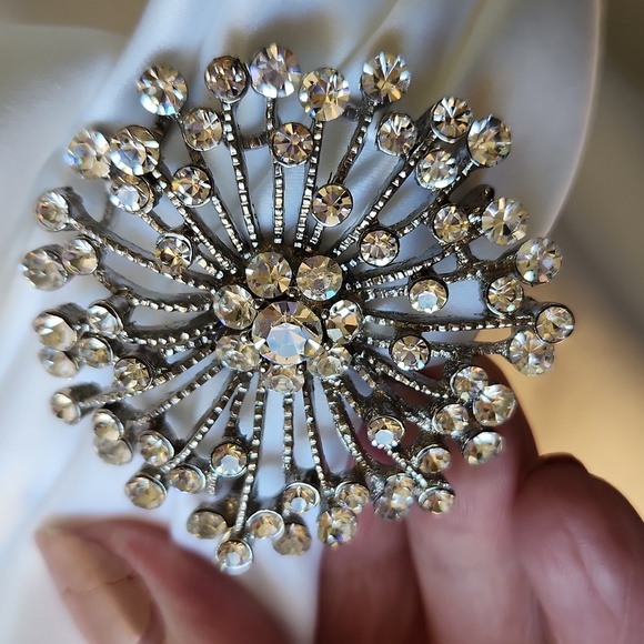 Jessica McClintock White Formal Halter Dress Wedding - Picture 5 of 13